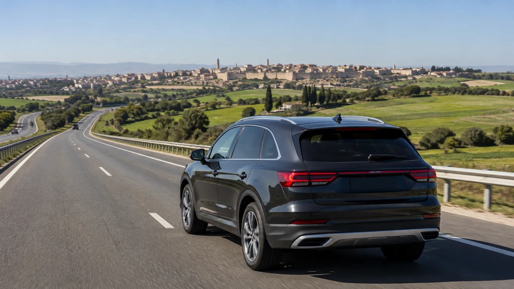 Tangier nach Meknes: Privater Transfer, Reisezeit & Fahrzeug-Leitfaden